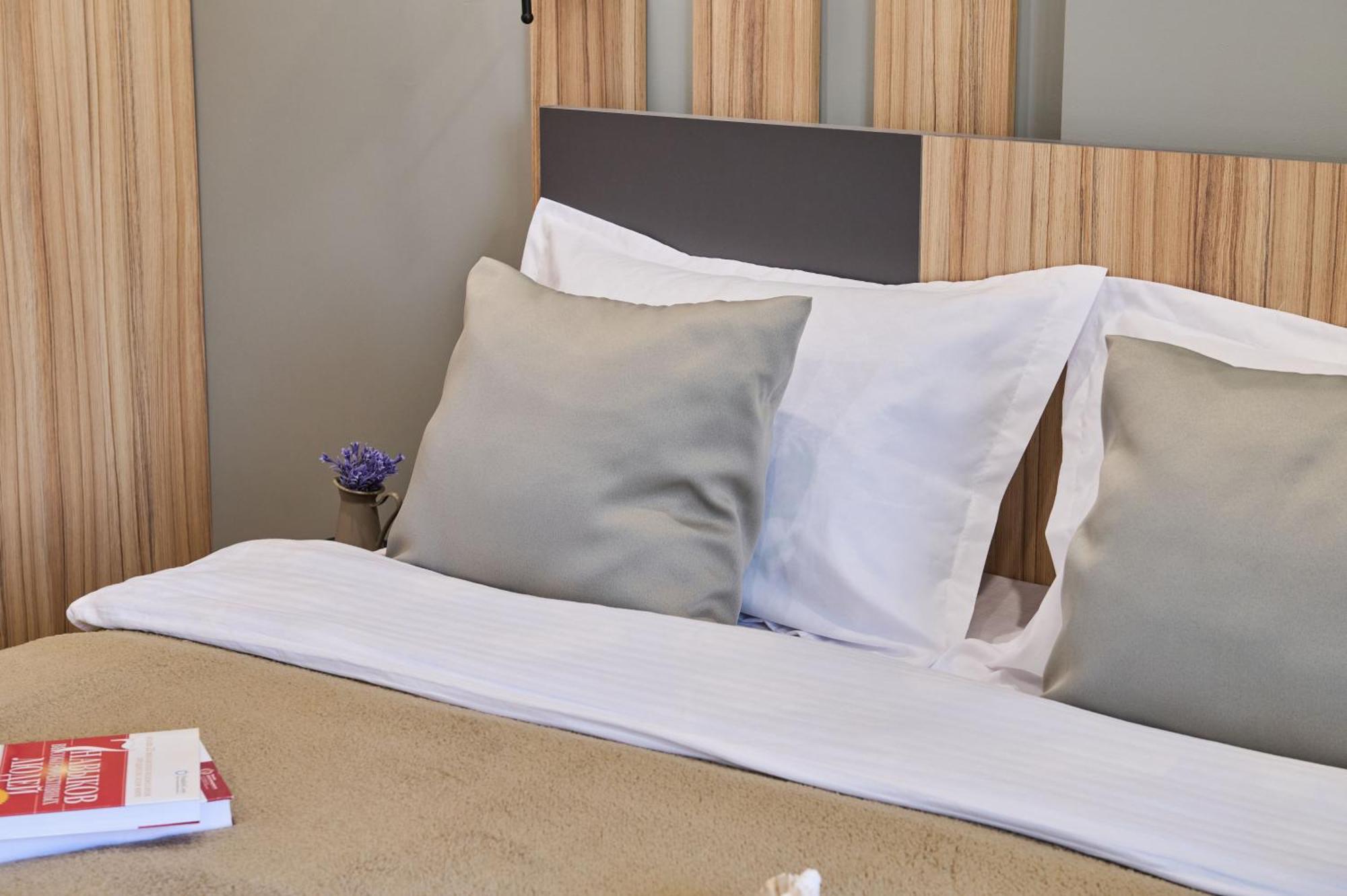 Five Business-Class Rooms In R-House Near Mega Center Almaty Exterior foto