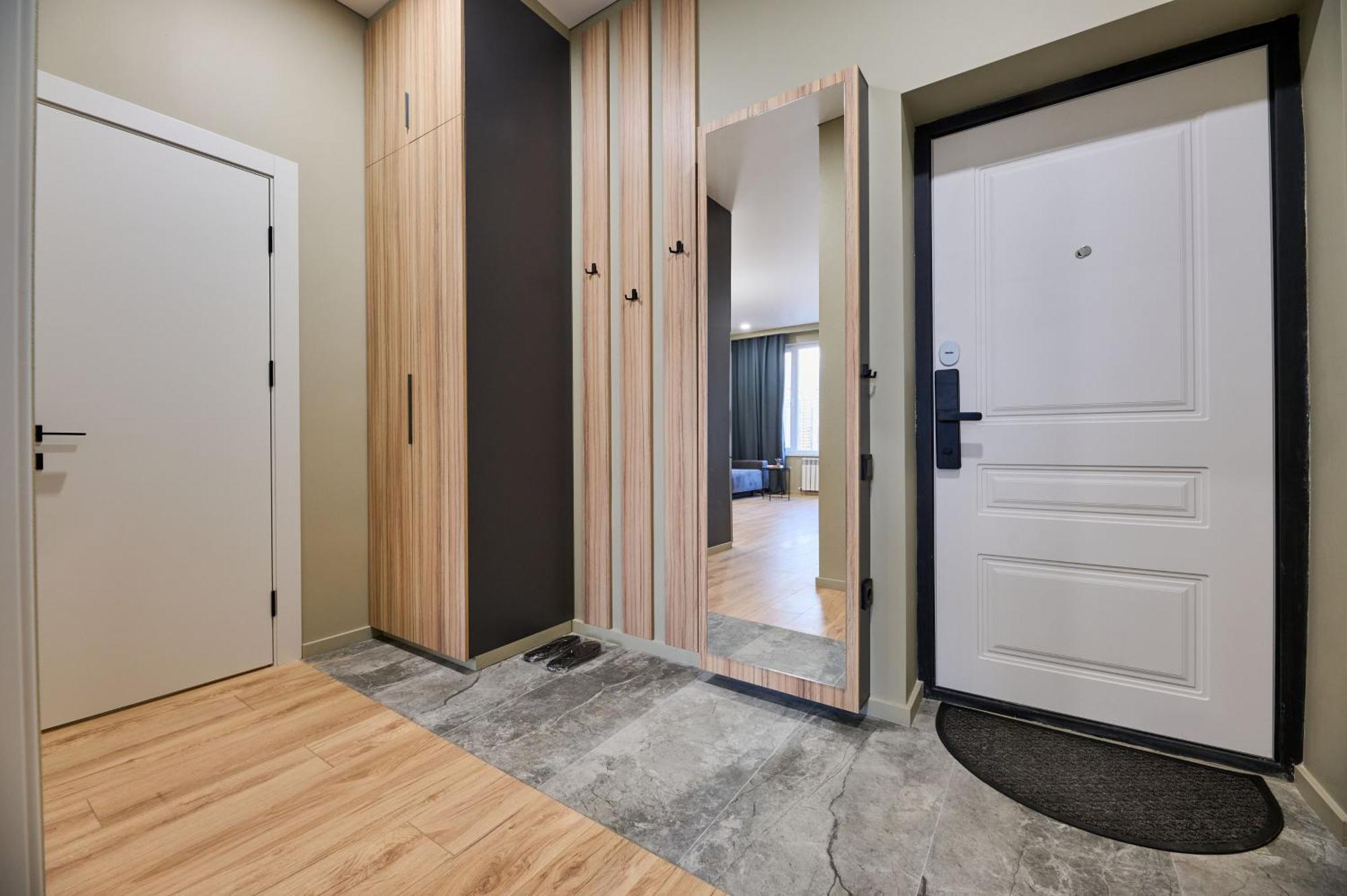 Five Business-Class Rooms In R-House Near Mega Center Almaty Exterior foto